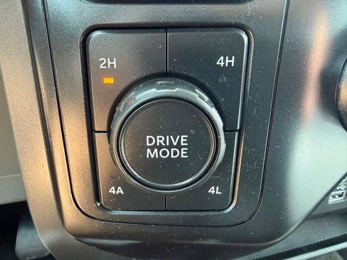 Used 2022 Ford F150 Lariat AWD/4WD image 18
