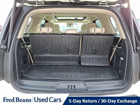 Used 2022 Ford Expedition Platinum image 32