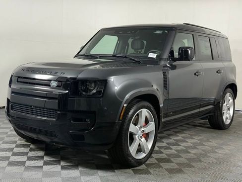 New 2025 Land Rover Defender 110 X image 2