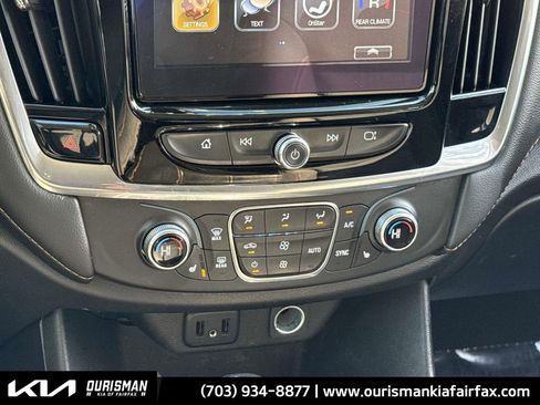 Used 2019 Chevrolet Traverse LT image 9