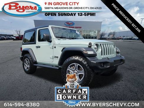 Used 2023 Jeep Wrangler Sport AWD/4WD image 1