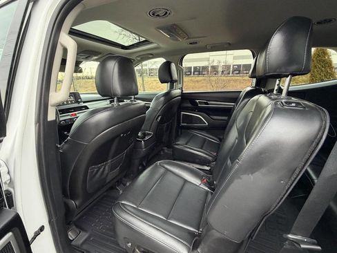Used 2020 Kia Telluride S image 15