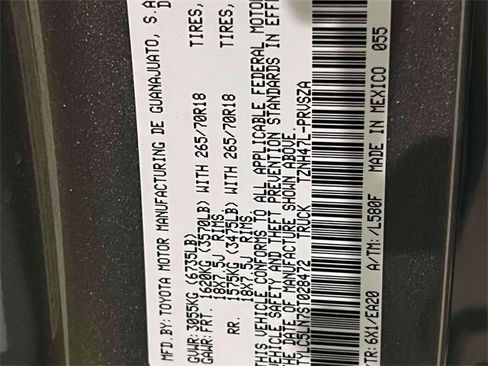 Certified 2025 Toyota Tacoma TRD Off-Road image 23