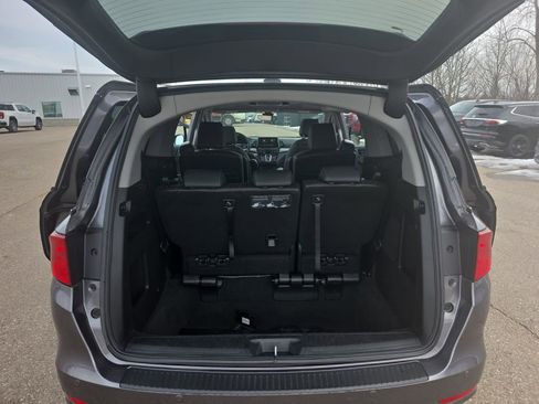 Used 2022 Honda Odyssey Touring image 13
