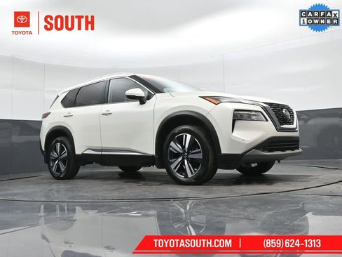 Used 2021 Nissan Rogue SL w/ Premium Package image 41