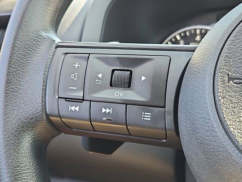 Certified 2024 Nissan Pathfinder S image 19