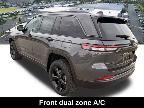 New 2026 Jeep Grand Cherokee Limited w/ Limited Altitude Package RWD image 6