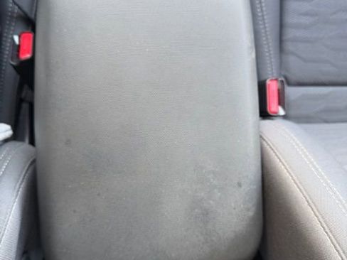 Used 2022 Nissan Frontier SV w/ Technology Package image 26