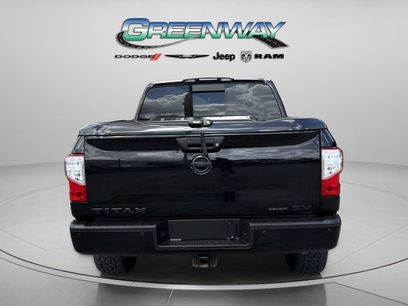 Used 2019 Nissan Titan SV w/ SV Convenience Package