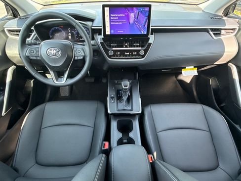 New 2026 Toyota Corolla Cross XLE FWD image 20