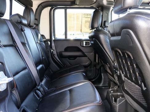 Used 2022 Jeep Gladiator Mojave w/ LED Lighting Group image 12