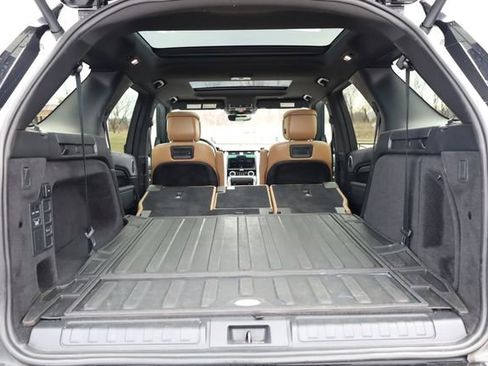 Used 2023 Land Rover Discovery S R-Dynamic image 29