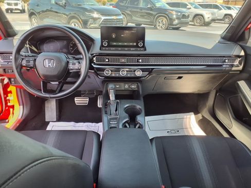 Used 2024 Honda Civic Sport image 5