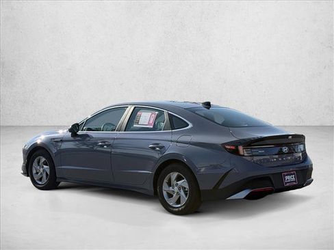 Certified 2025 Hyundai Sonata SE FWD image 14