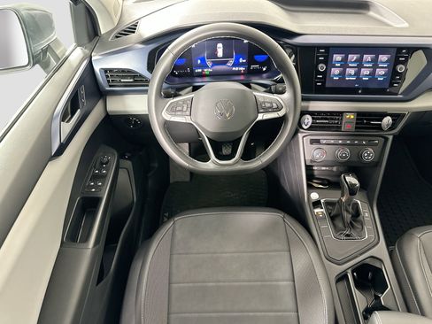 Certified 2022 Volkswagen Taos SE image 20