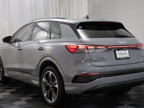 Used 2023 Audi Q4 e-tron Premium Plus w/ Premium Plus image 14