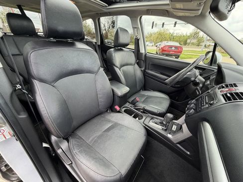 Used 2015 Subaru Forester 2.5i Touring w/ Popular Package #2 AWD/4WD image 14