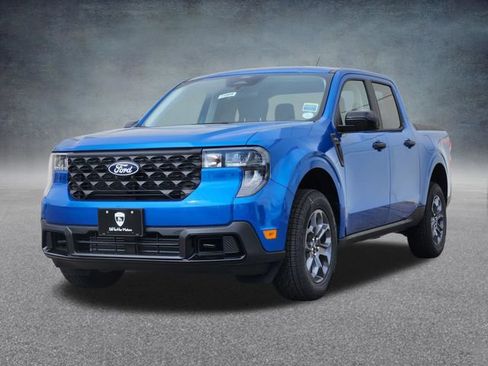 New 2026 Ford Maverick XLT AWD/4WD image 3