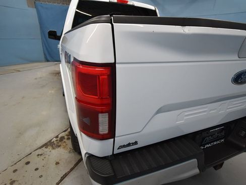 Used 2018 Ford F150 Lariat w/ Equipment Group 502A Luxury AWD/4WD image 48