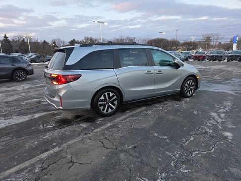 Used 2025 Honda Odyssey EX-L image 7