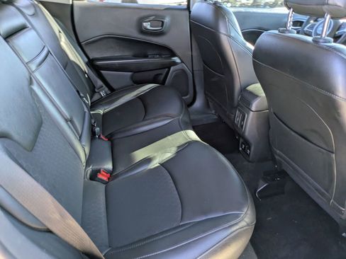 Used 2019 Jeep Compass Altitude image 24