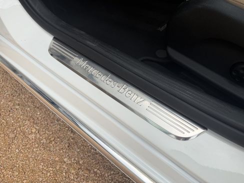 Used 2016 Mercedes-Benz C 300 Sedan image 19