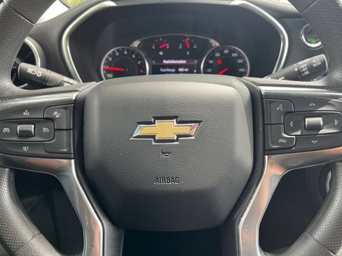 Used 2025 Chevrolet Blazer LT FWD image 27