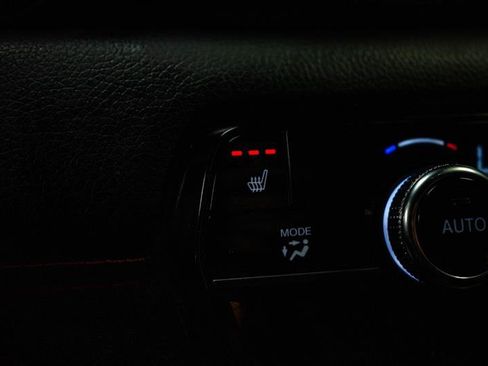 Used 2024 Honda Pilot TrailSport image 22