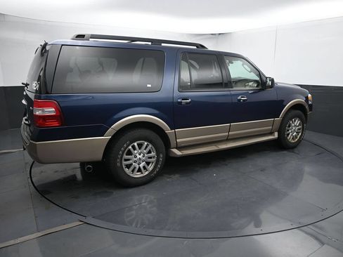 Used 2014 Ford Expedition EL XLT w/ Equipment Group 202A AWD/4WD image 11
