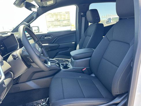 New 2026 GMC Canyon Elevation RWD image 22