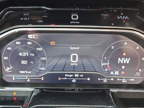 Used 2024 GMC Sierra 1500 Elevation w/ Elevation Premium Package image 23