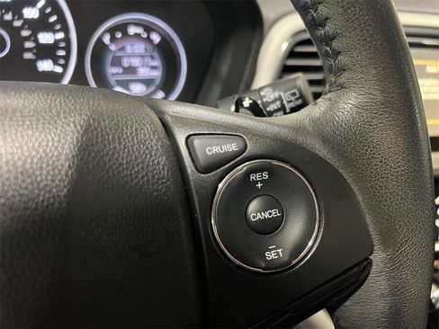 Used 2017 Honda HR-V EX-L image 27