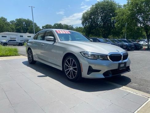 Used 2019 BMW 330i xDrive Sedan w/ Driving Assistance Package AWD/4WD image 5