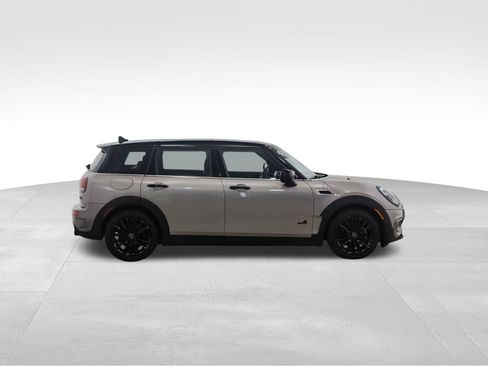 Used 2023 MINI Cooper Clubman S w/ Premium Package image 6