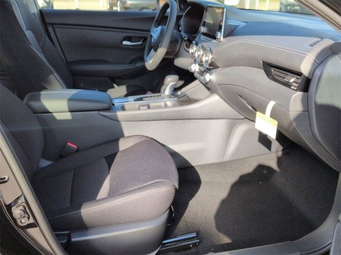 New 2025 Nissan Sentra SV w/ All-Weather Package image 19