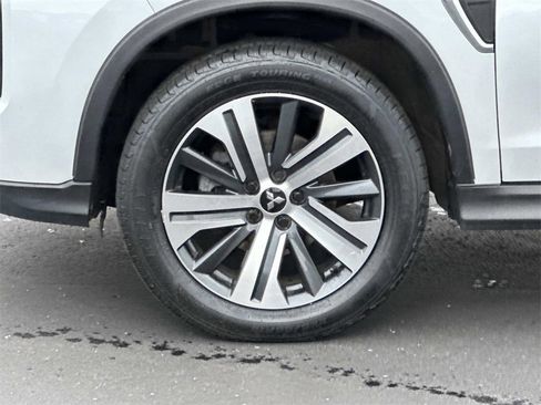 Used 2022 Mitsubishi Outlander Sport SE image 9