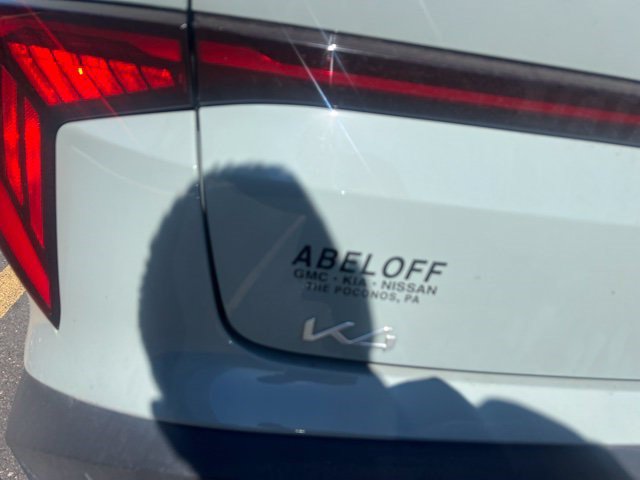 Used 2025 Kia K4 FWD image 4