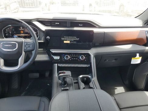 New 2026 GMC Sierra 1500 Denali AWD/4WD image 15
