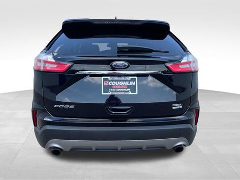 Used 2020 Ford Edge SEL w/ Cold Weather Package AWD/4WD image 4