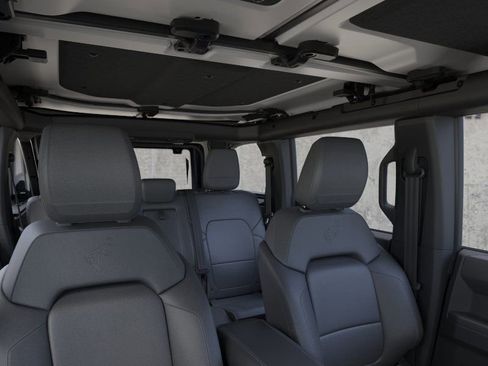 New 2026 Ford Bronco Outer Banks image 12