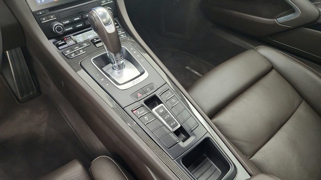 Used 2019 Porsche 911 Turbo AWD/4WD image 41
