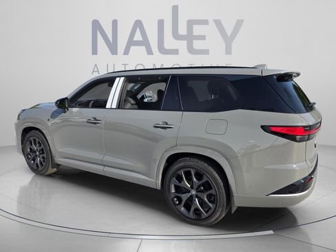 New 2026 Lexus TX 500h AWD image 3