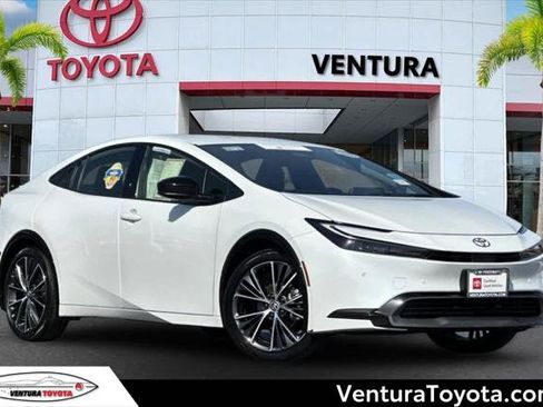 Certified 2024 Toyota Prius XLE FWD image 1