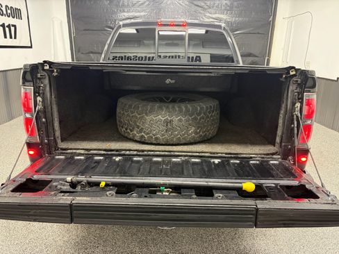 Used 2013 Ford F150 Raptor w/ Luxury Equipment Group image 24