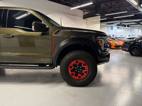 Used 2025 Ford F150 Raptor w/ Equipment Group 803A Raptor R AWD/4WD image 12