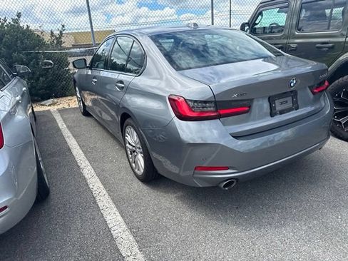 Used 2023 BMW 330i xDrive Sedan w/ Premium Package AWD/4WD image 5