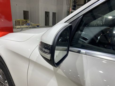 Used 2022 Mercedes-Benz GLC 300 4MATIC w/ Driver Assistance Package image 19