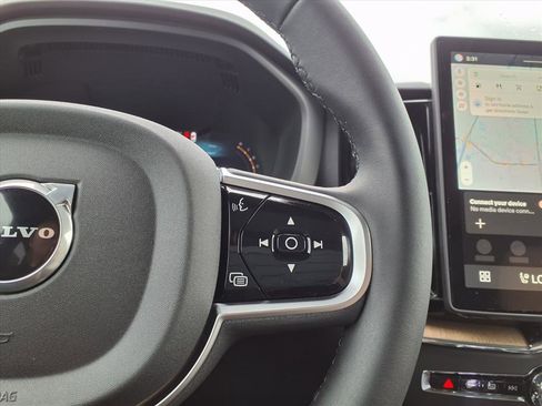 New 2026 Volvo XC60 B5 Plus w/ Protection Package Premier image 16