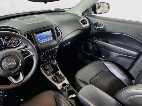 Used 2021 Jeep Compass Latitude AWD/4WD image 21