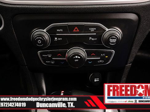 Certified 2023 Dodge Charger SXT image 21